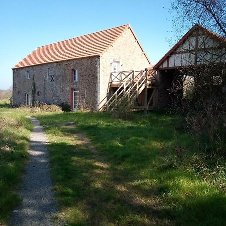 Bed and Breakfast Le Chevalier Des Marettes Airel Exterior foto