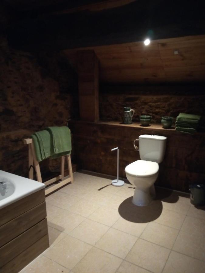 Bed and Breakfast Le Chevalier Des Marettes Airel Exterior foto