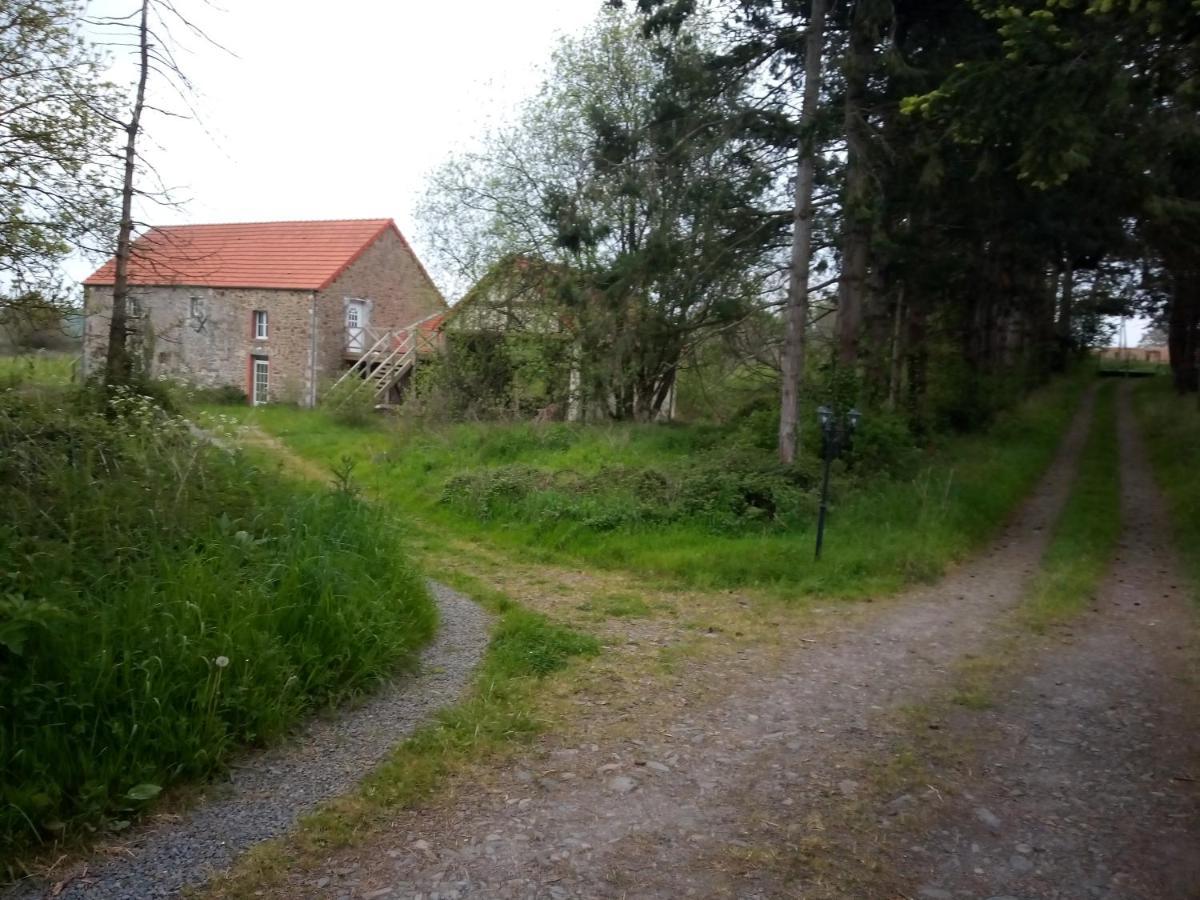 Bed and Breakfast Le Chevalier Des Marettes Airel Exterior foto